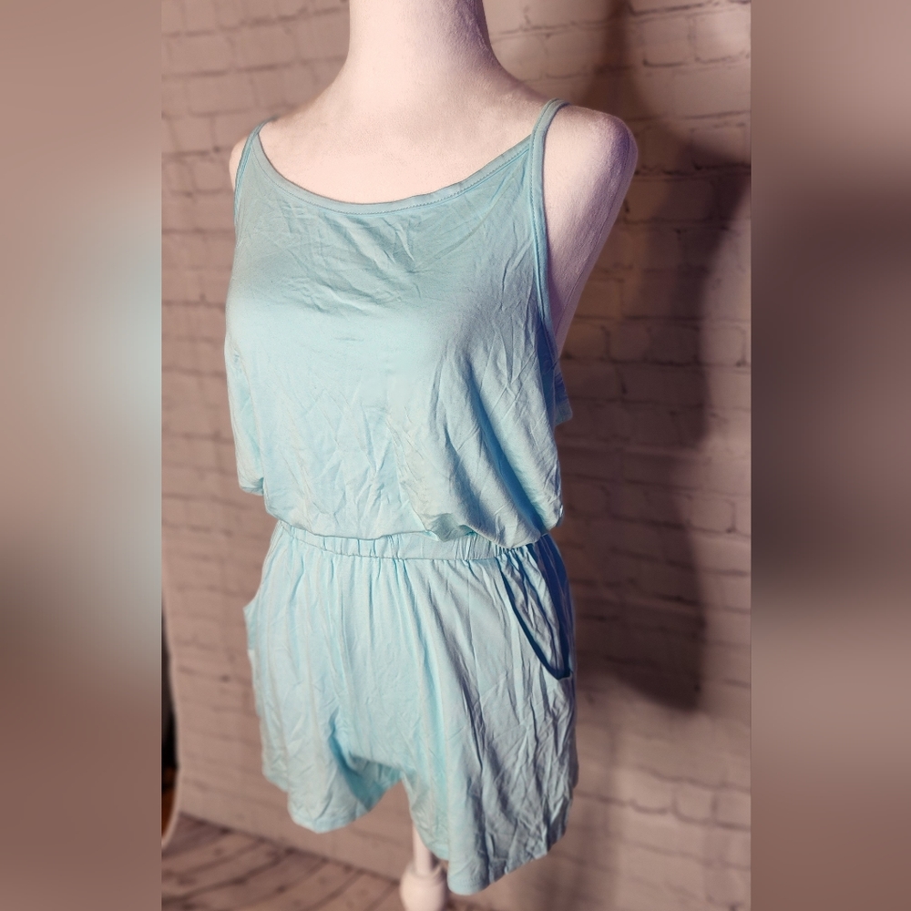 Womens Loose V Neck Spaghetti Strap Short Jumpsuit Romper - Picture 2 of 8
